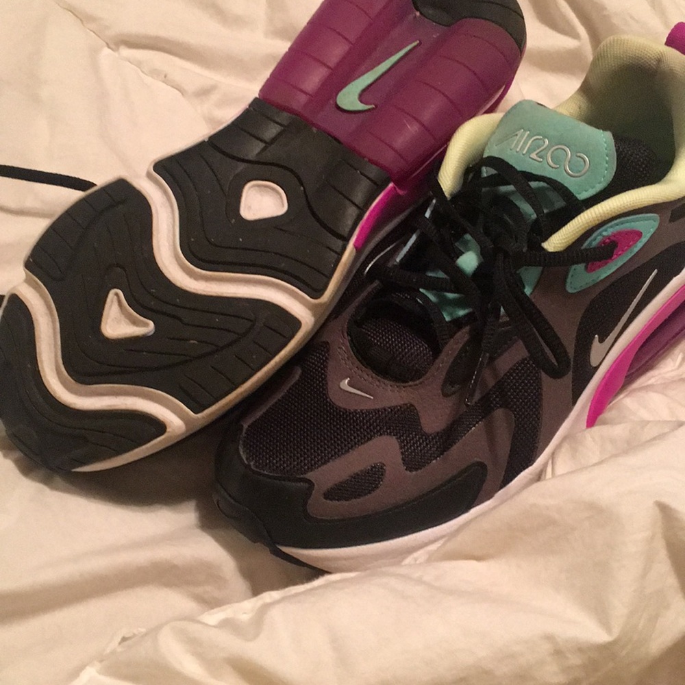 Running shoes